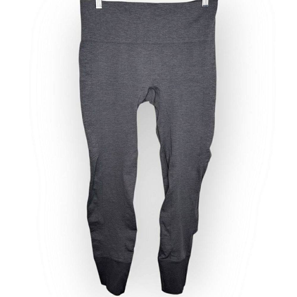 Lululemon Ebb To Street Pant in Heathered Slate size 8